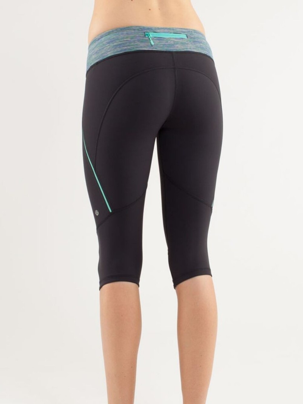 Lululemon Run: Excel Crop Size 2  15"